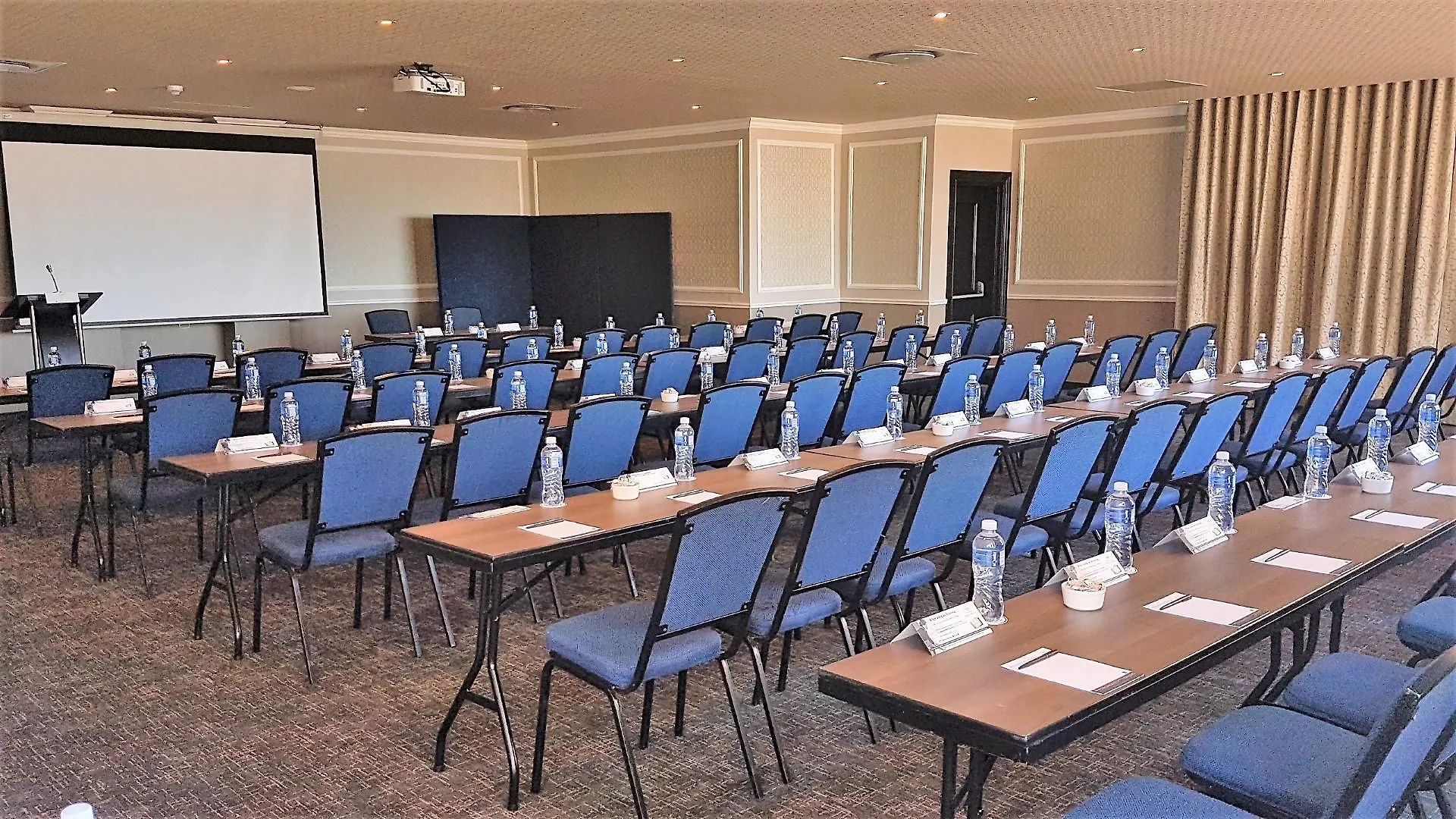 Premier Hotel Cape Town